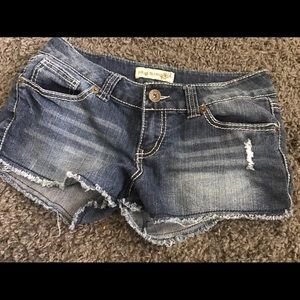 Woman’s size 9 shorts
